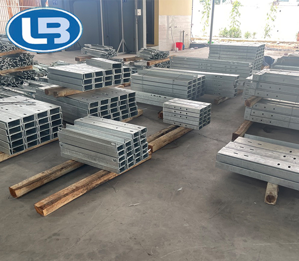 Galvanized medium & high voltage power poles